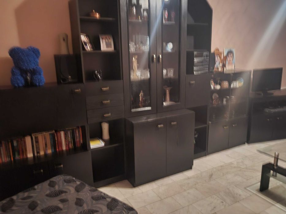 Мебели втоора употреба