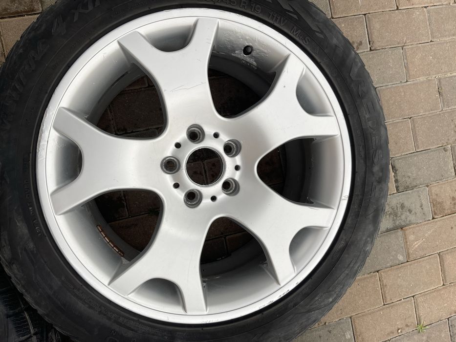 Jante aliaj Bmw in doua dimensiuni R19 5x120 9Jx19H2 IS48 IS45