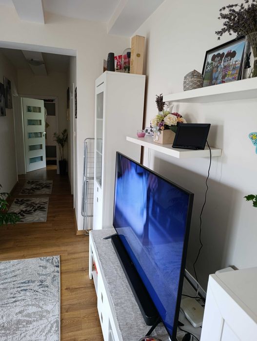 Casa de vânzare !!!