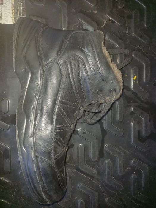 Кишги оёк кийим эркаклар учун.