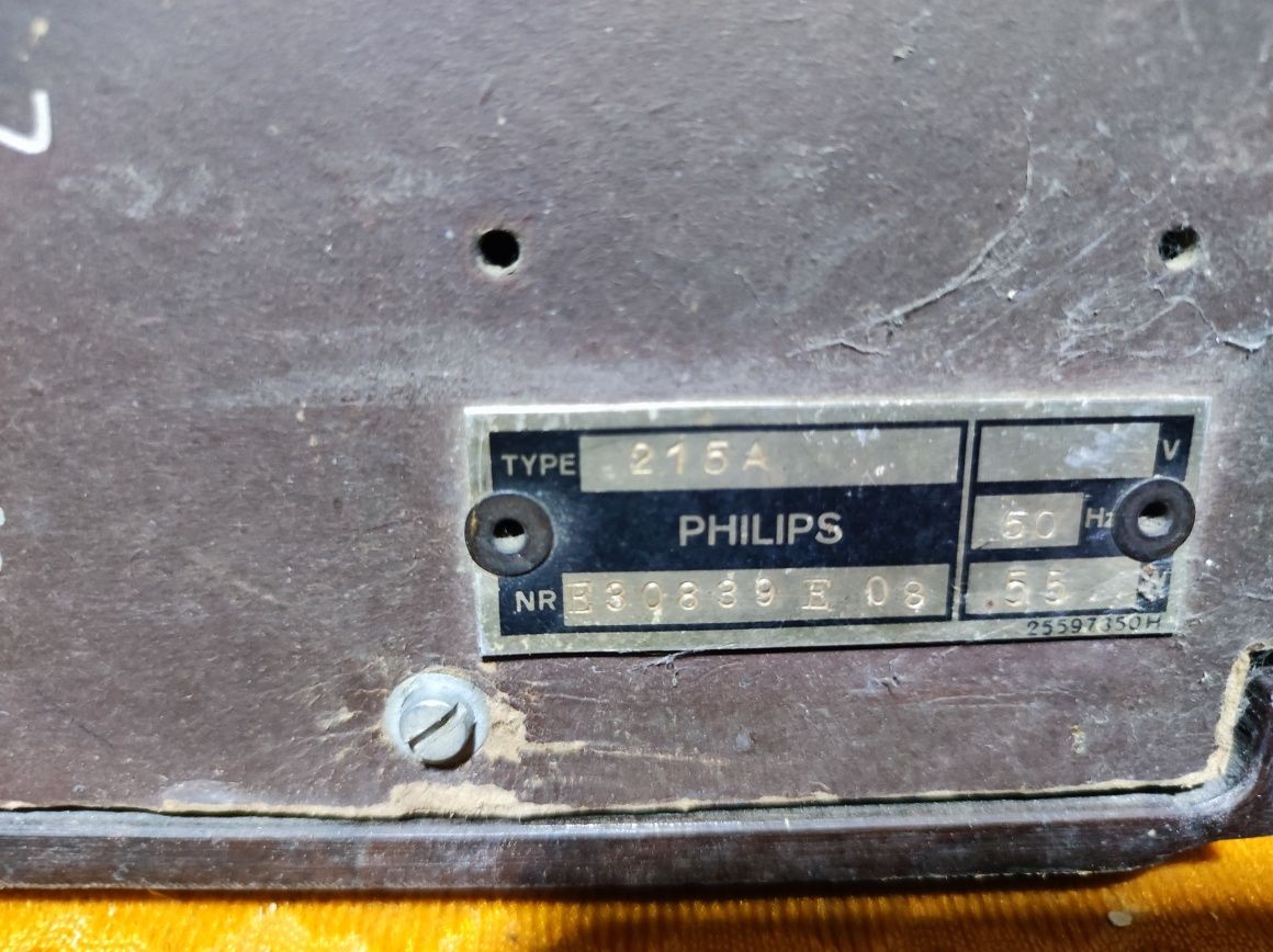 4 броя стари лампови ретро антикварни радиоприемника Philips