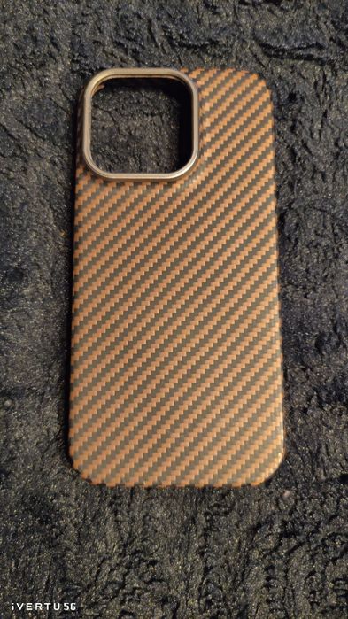 iPhone 16 Pro, 128 GB, Gold