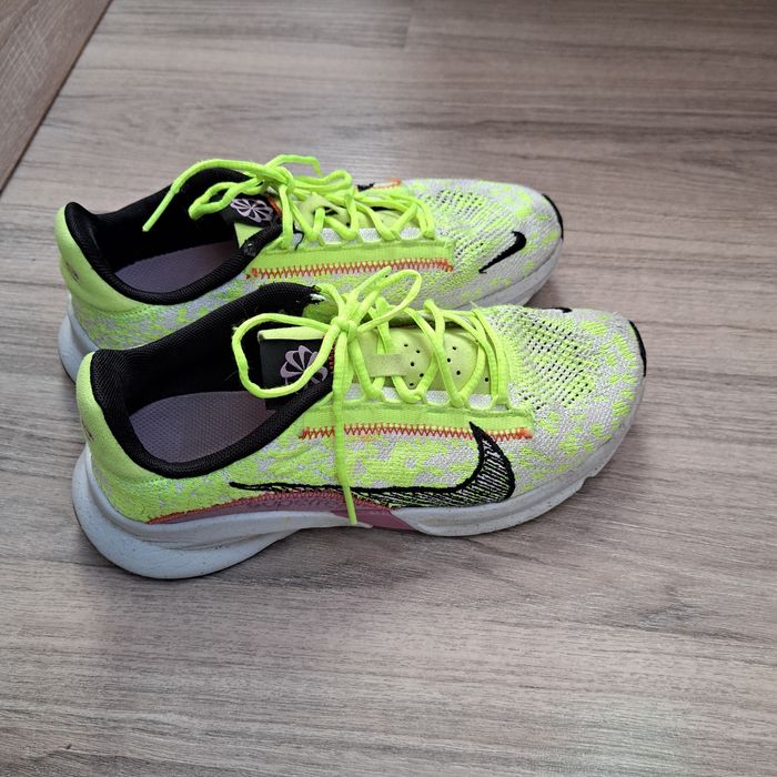 Оригинални маратонки Nike