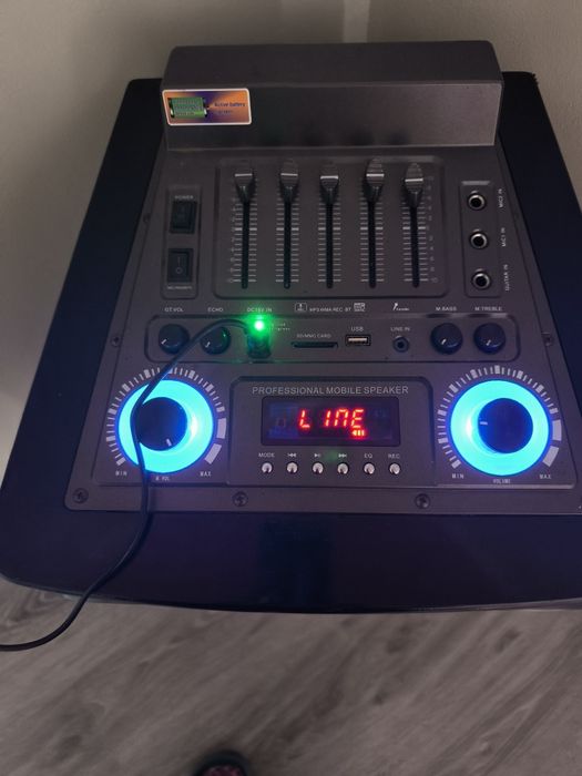 Преносима тонколона MBA 12