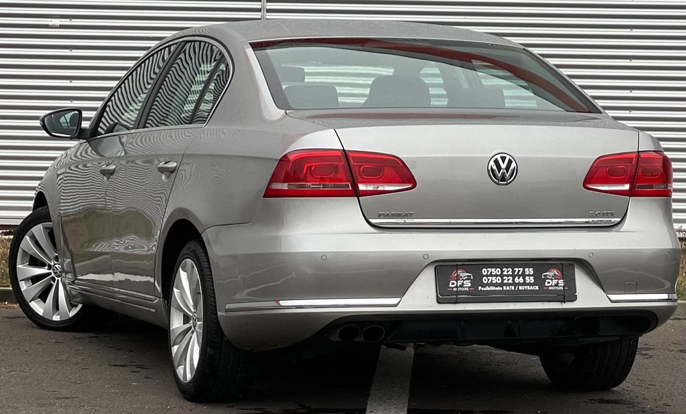 Vand Volkswagen Passat B7 2.0 TDI fabr 2015 *LED* impecabila urgent