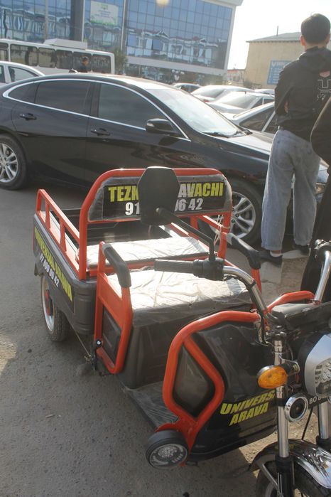 Motosikl Srochno sotiladi