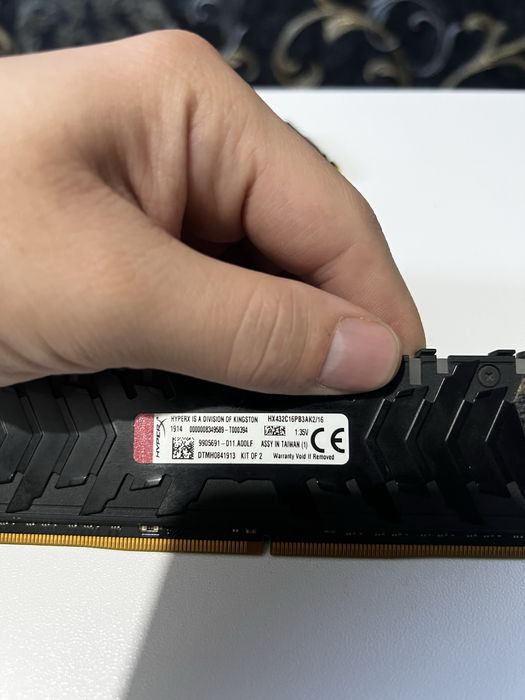 Продам 2 ОЗУ от HyperX PREDATOR 16Gb