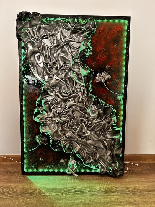 Tablou decorativ unicat - arta abstracta cu texturi metalice si led