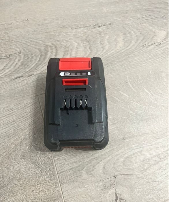 Set Einhell Power X-Change 18V – 5 baterii + încărcător