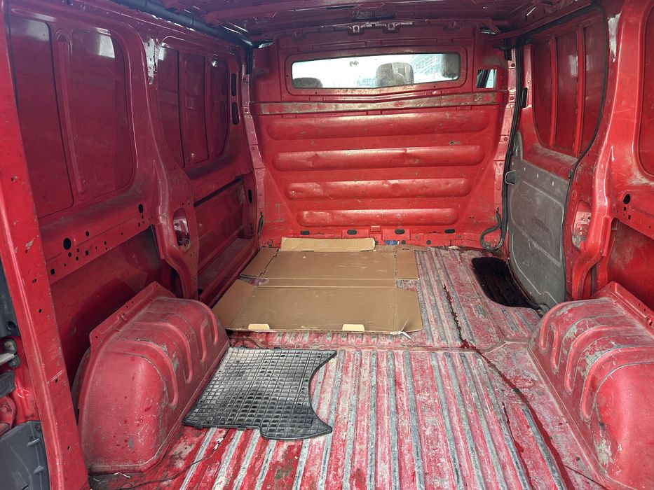 Opel Vivaro/2004/1.9DCI/Factura+fiscal-2.490€