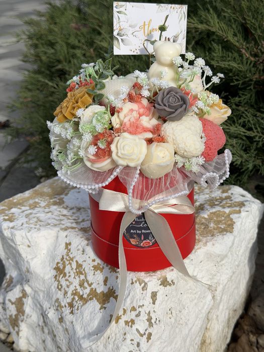Buchet din ceară de soia parfumată – cadoul perfect, handmade!