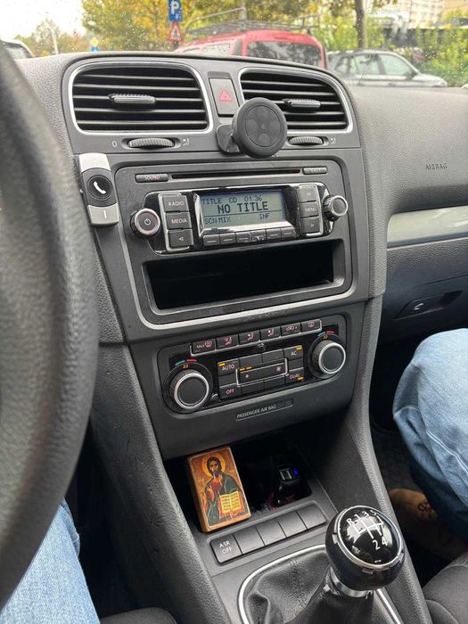 Volkswagen Golf 1.6 TDI DPF Comfortline