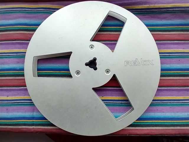 Rola magnetofon aluminiu REVOX 18 cm originala,role originale