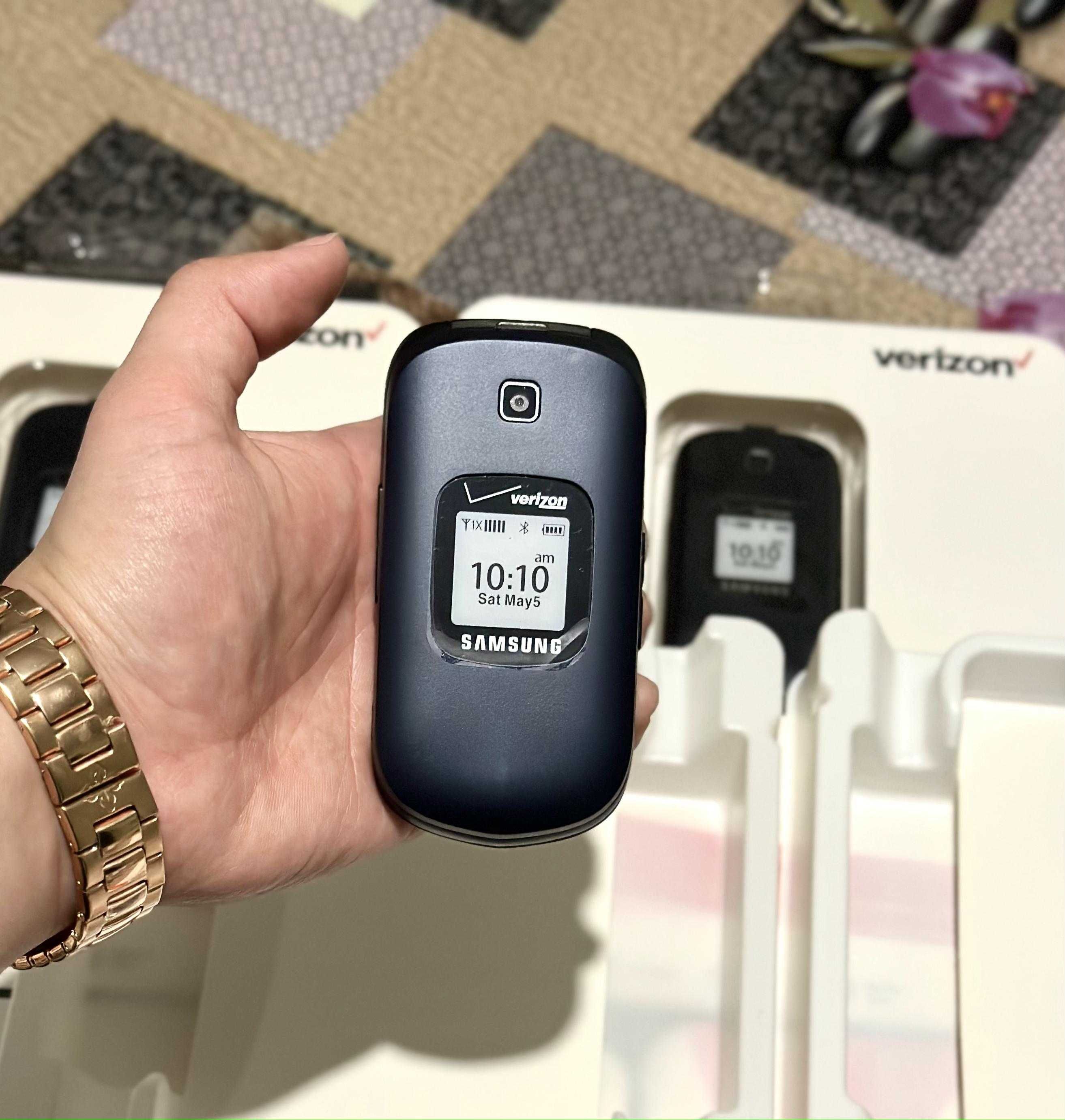 Perfectum telefon Verizon gusto 2 + bonus nomer
