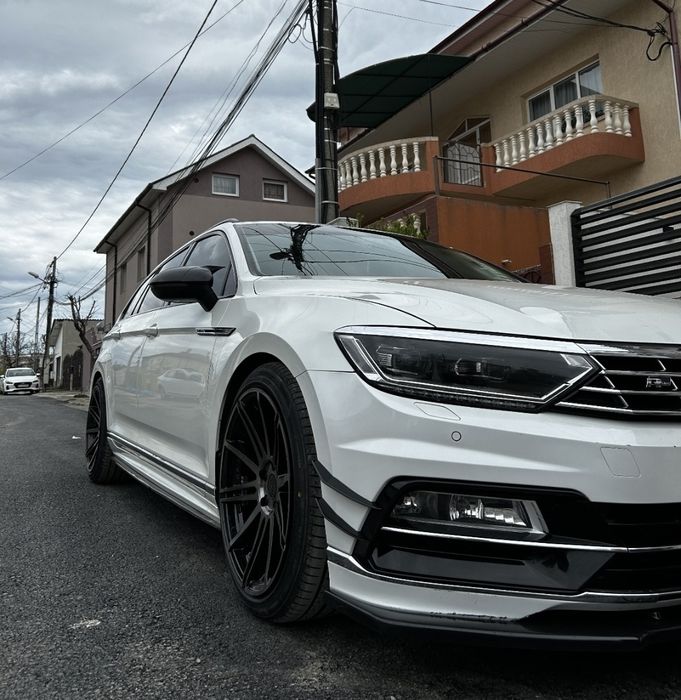 Capace Ornamente oglinzi VW Volkswagen Passat B8  model Batman