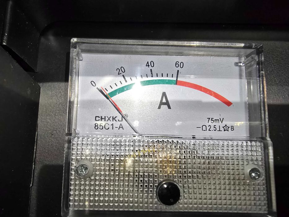 Зарядно и стартово устройство 12/24V1200A - Професионално