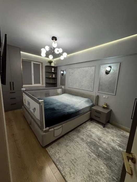 3ком/1/4 87м2 с новым HI-Tech ремонтом напротив кафе "на небе"! Ц6