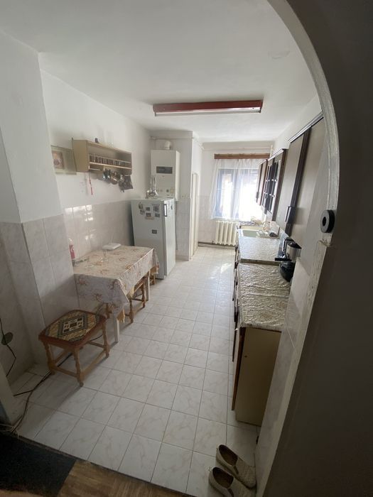 PF vand apartament Ocna Mures-76mp-decomandat