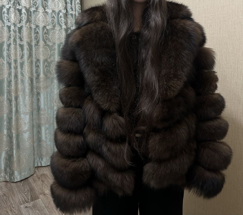 Шуба натуральный мех песец