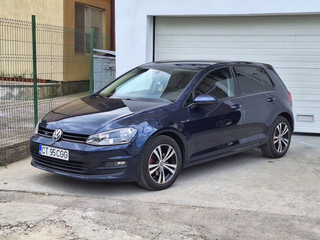 Volkswagen Golf 1.6 Tdi / Bluemotion/ PRET FIX