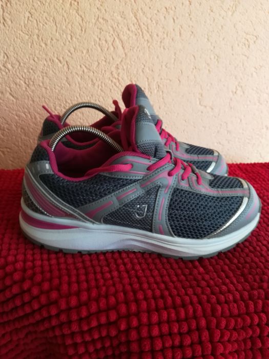 Adidași nr 39 Joya dama