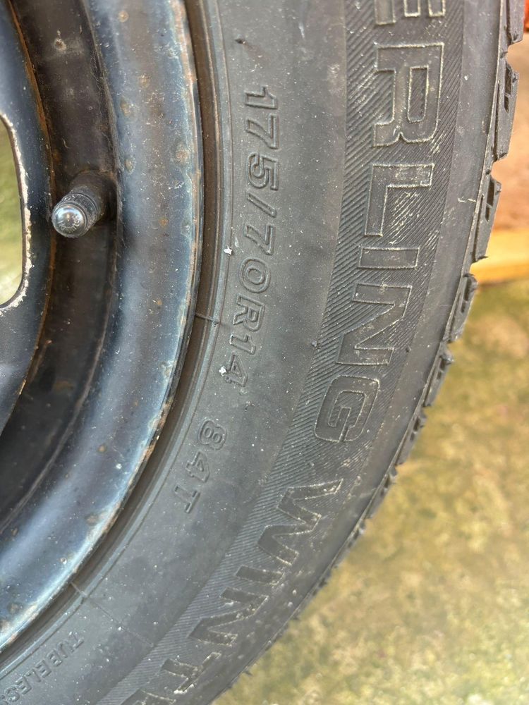 Anvelope Seiberling winter (M+S) + Jante de tablă (175/70R14)