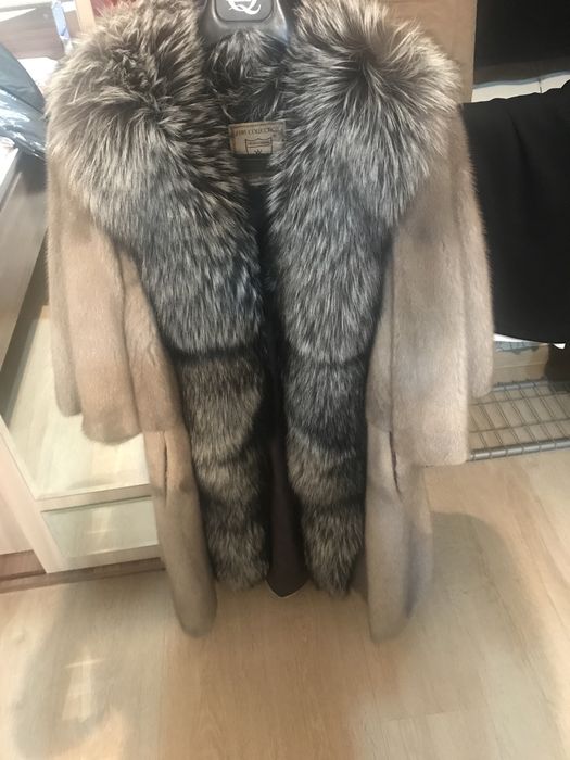 Шуба норковая с песцовым воротником размер 46-48