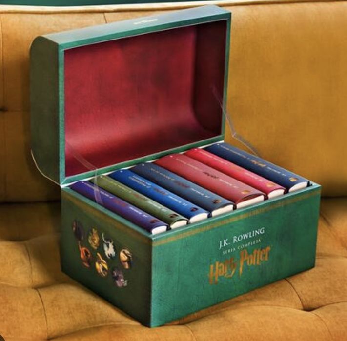 Colectie Harry Potter cu cufar editura Arthur