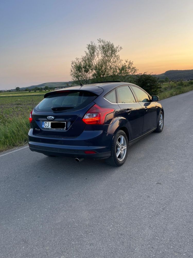 Vand Ford Focus 2.0 d Automat