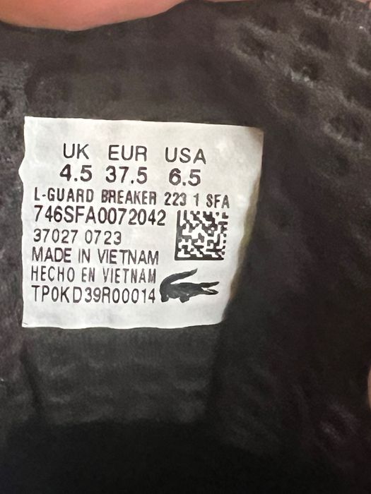Дамски маратонки номер 37.5