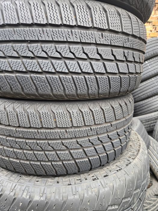 4бр. 215 55 16 Point S зимни.