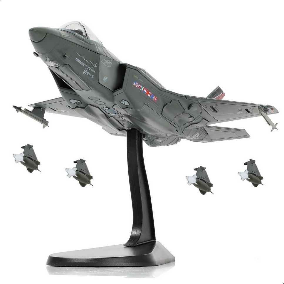 Macheta avion metalica F-35A Lightning II scara 1:72 22cm