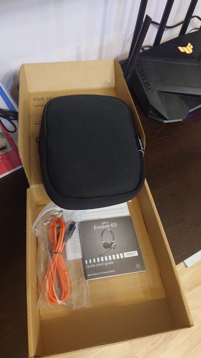 Професионални безжични слушалки Jabra Evolve 65 / чисто нови