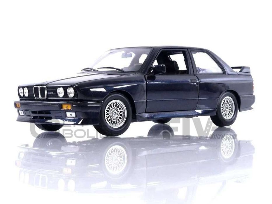 BMW M3 Street EVO 1989 E30 Minichamps