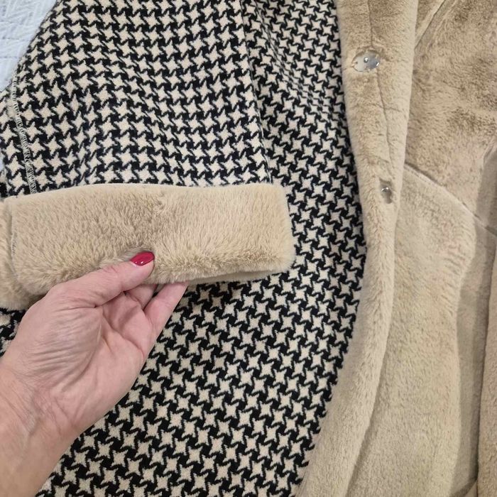 Дамско палто пепит с пух отвътре