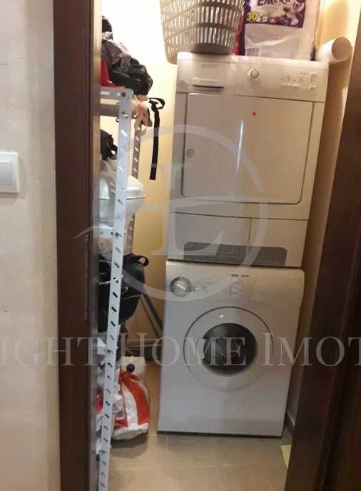 Продава се Тристаен апартамент в Пловдив, Кючук Париж - 113 кв.м за 2027 €/кв.м - Снимка #9