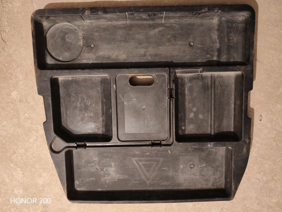 Субару легаси универсал, 1995 года