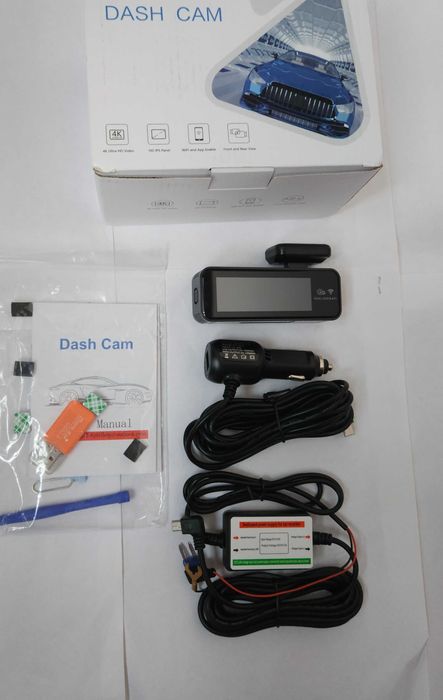 Camera auto video 4k,Wifi,card sd 64 Gb,Incarcator camera sigurante.