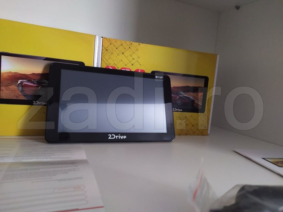 Sistem navigatie Profesional - 2Drive produs de Serioux-ecran 7"