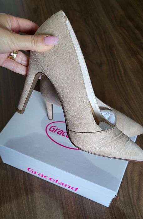 Pantofi noi dama 39