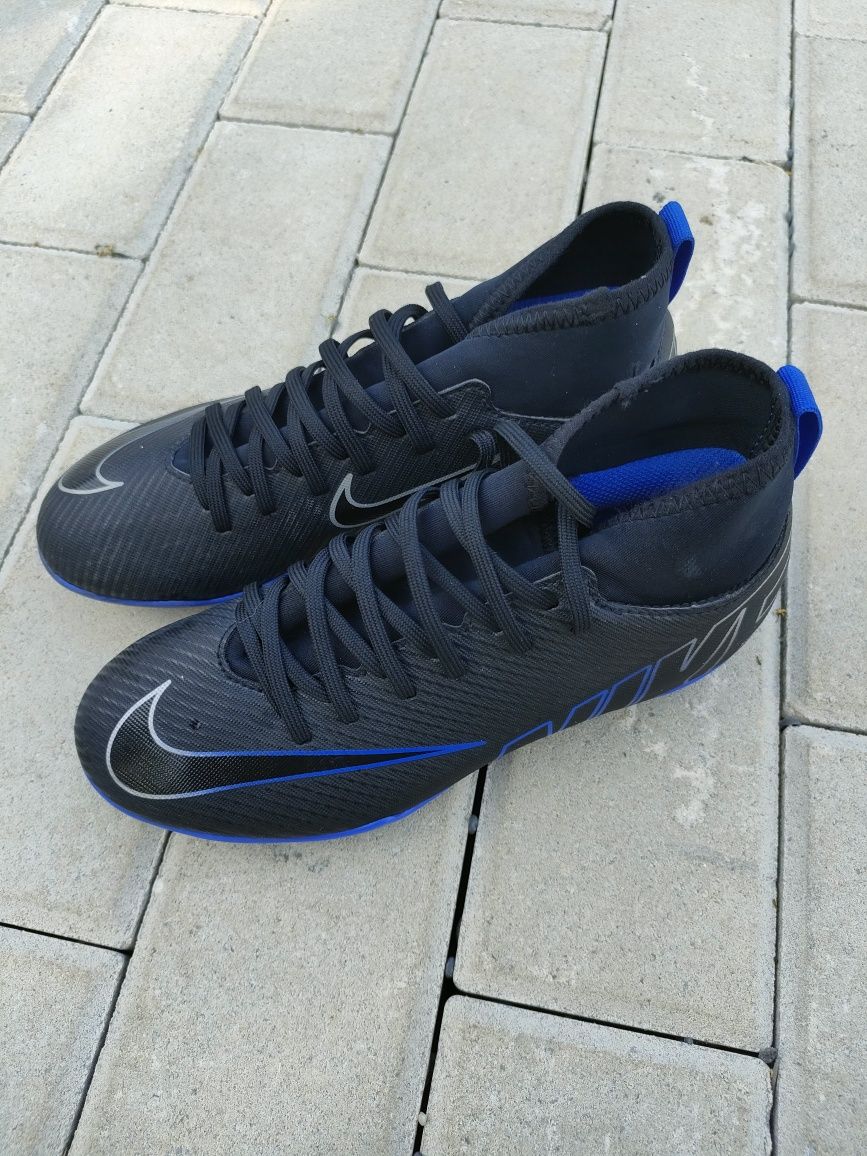 Ghete de fotba 33,5 Nike Mercurial Superfly 9 Club Firm Ground pentr