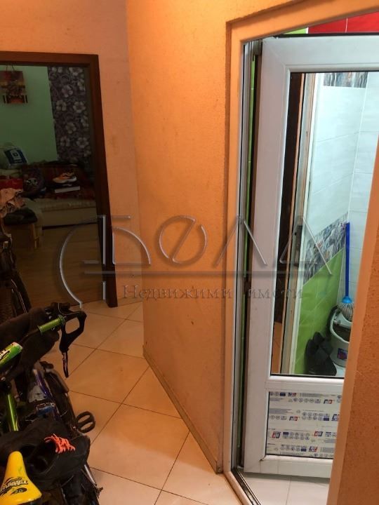 Продава се Двустаен апартамент в София, Надежда 4 - 64 кв.м за 1954 €/кв.м - Снимка #7