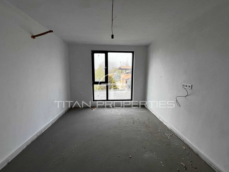 Продава се Тристаен апартамент в Пловдив, Остромила - 103 кв.м за 1268 €/кв.м - Снимка #1