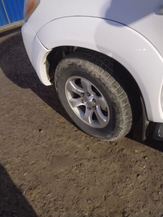 Диски, пркрышки 4-шт hailux. Обмен