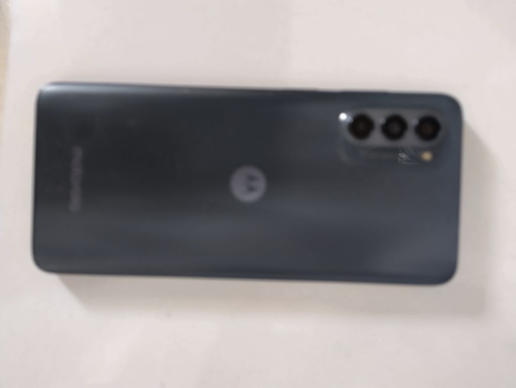 Смартфон Motorola G62