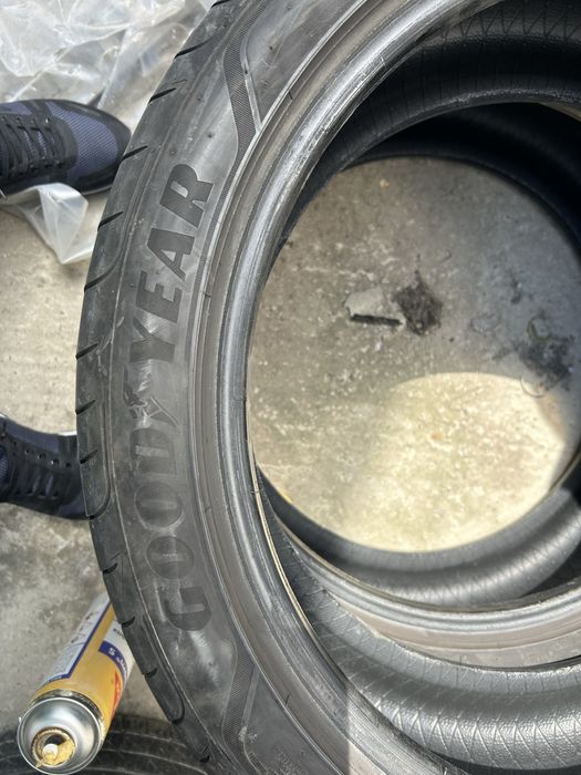 225 45 r19 vand 2 bucati