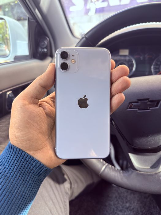 Iphone 11 sotiladi 128 Gb
