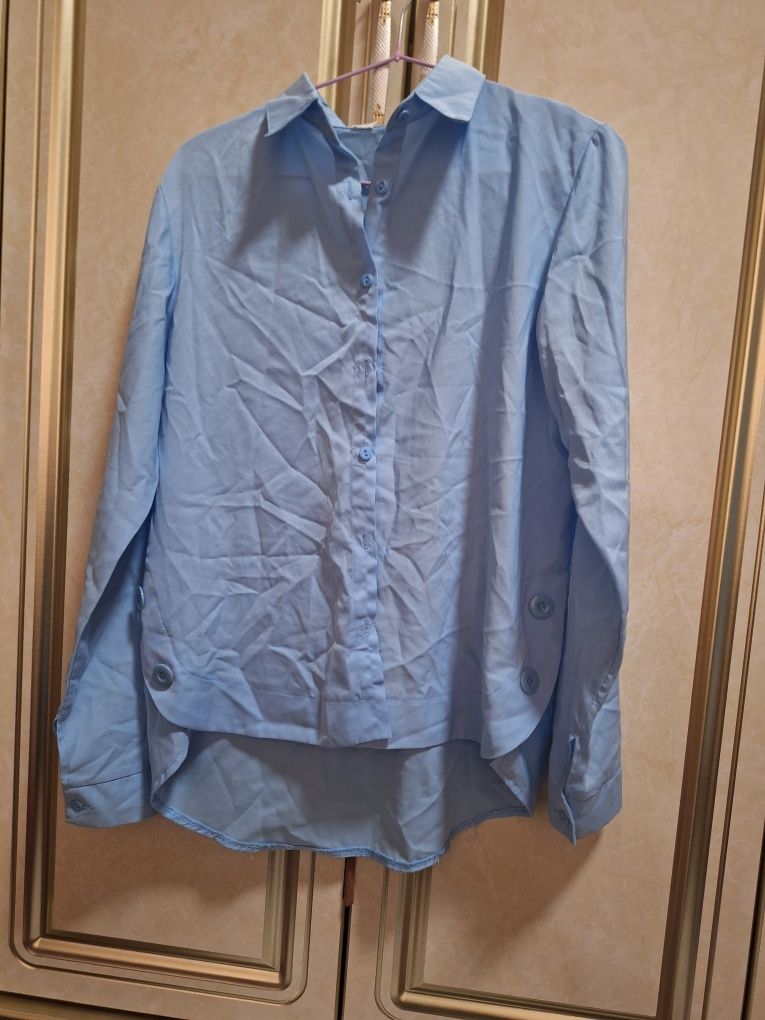 Kofta 3 4 marta kiyilgan razmer XL