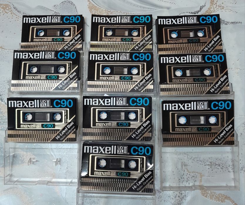 Аудио касети - MAXELL / Златен / - 90 мин. - хром