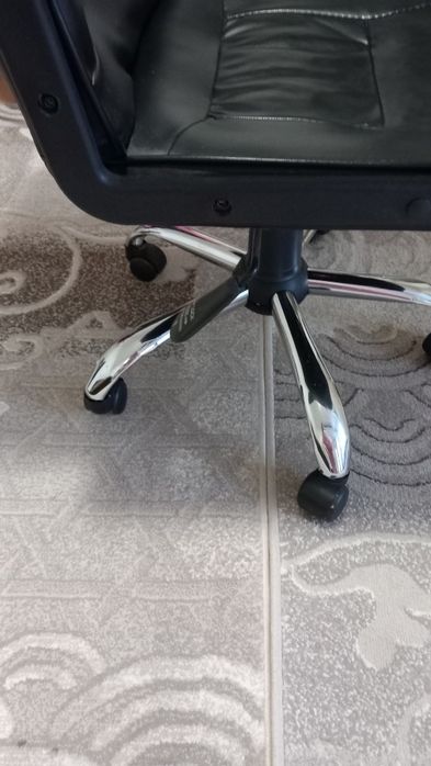 Scaun de birou în perfecta stare